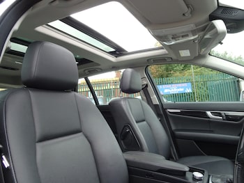 Used Mercedes-Benz C-Class 2014 for sale - 75945575: Photo