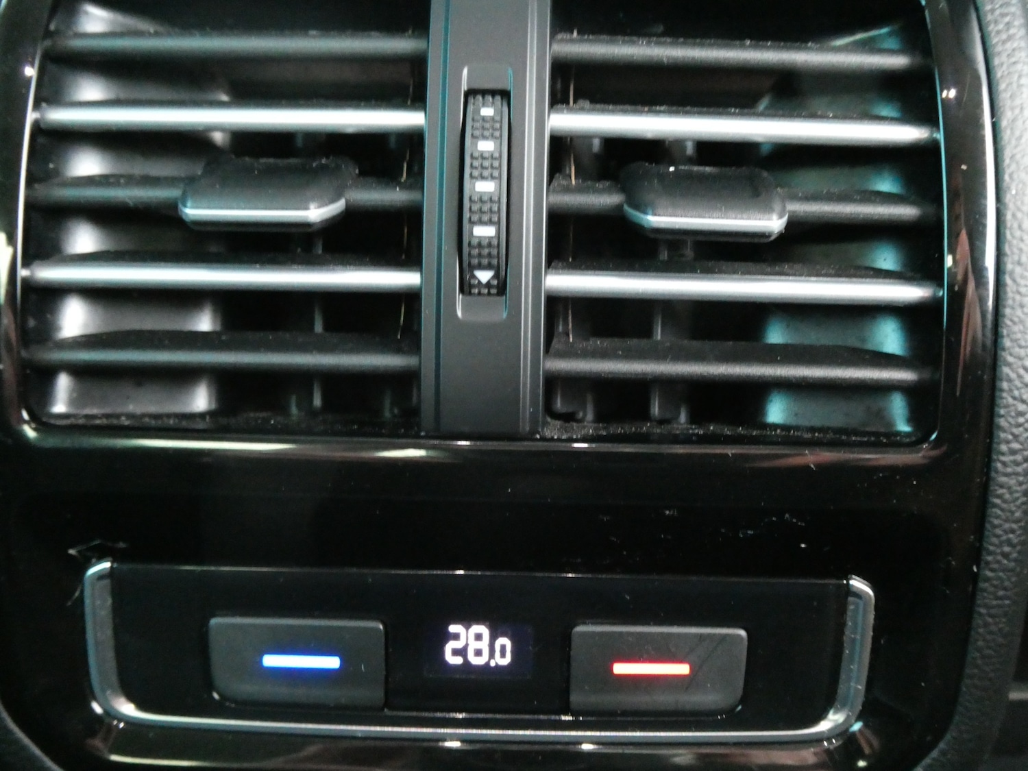 Used Volkswagen Passat 2017 for sale - 77127402: Photo 17