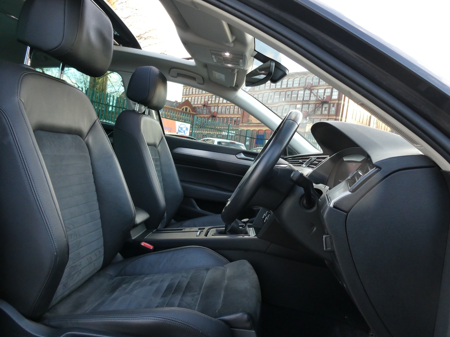 Used Volkswagen Passat 2017 for sale - 77127402: Photo 5