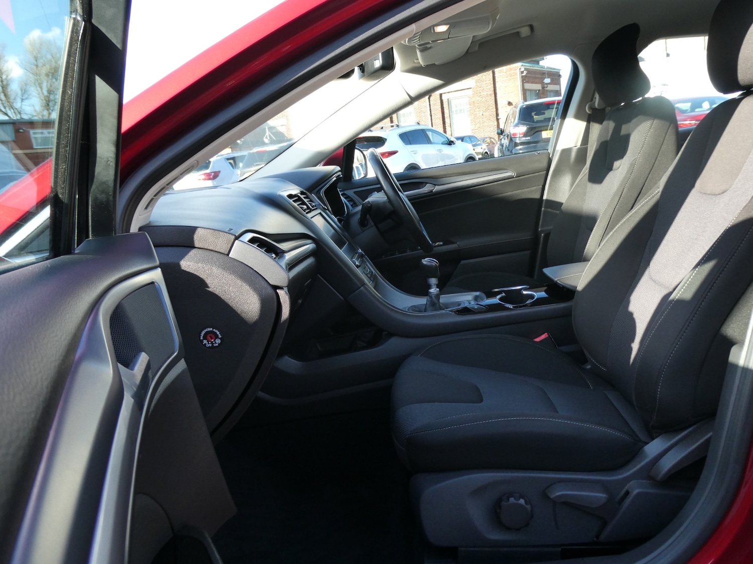 Used Ford Mondeo 2015 for sale - 77890088: Photo 17