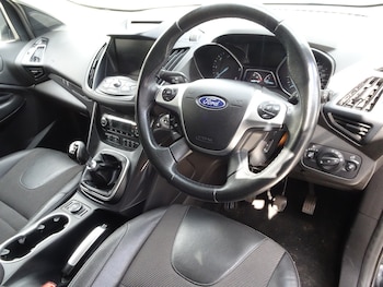 Used Ford Kuga 2016 for sale - 75260962: Photo