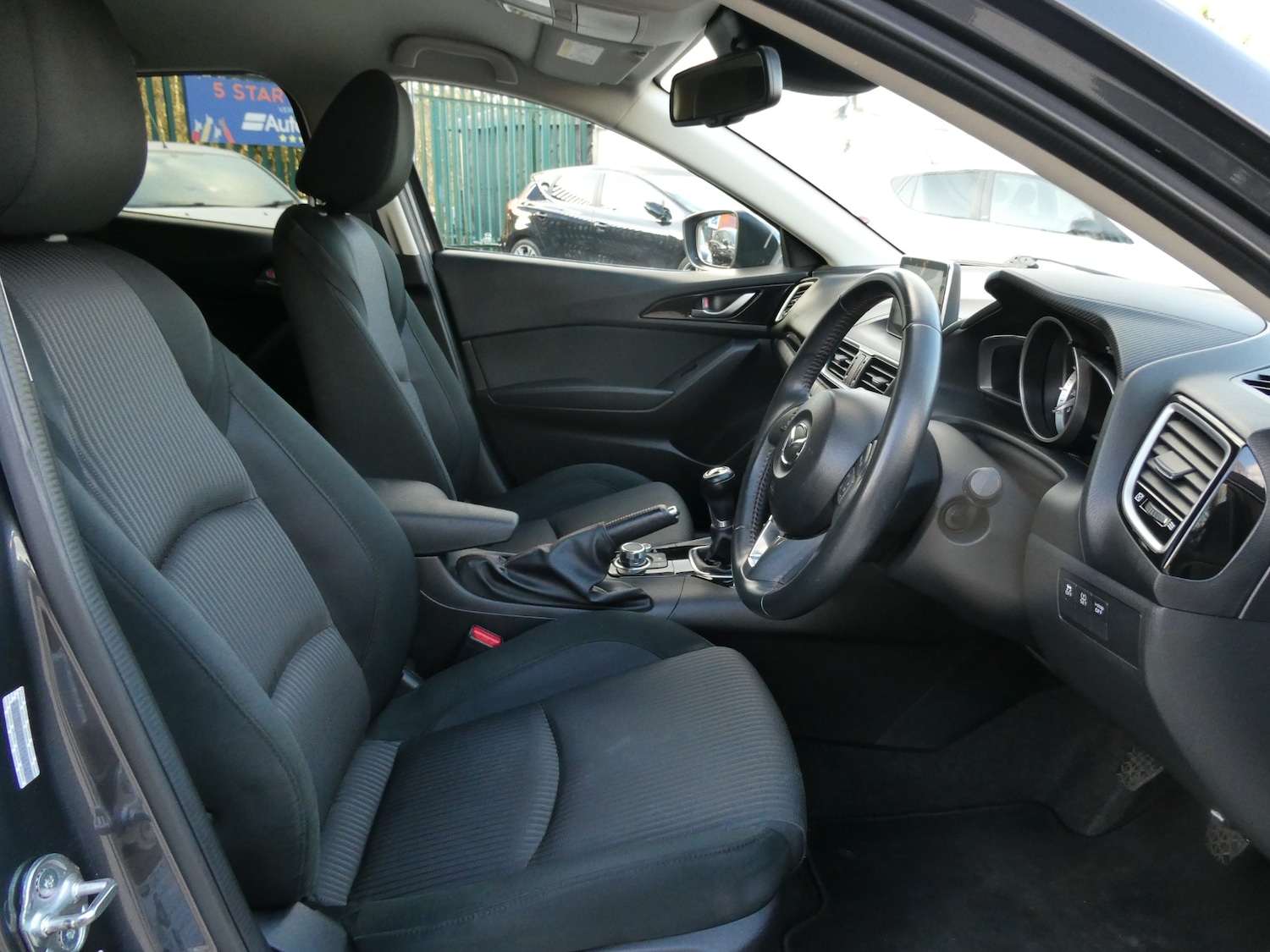 Used Mazda Mazda3 2015 for sale - 77061388: Photo 15