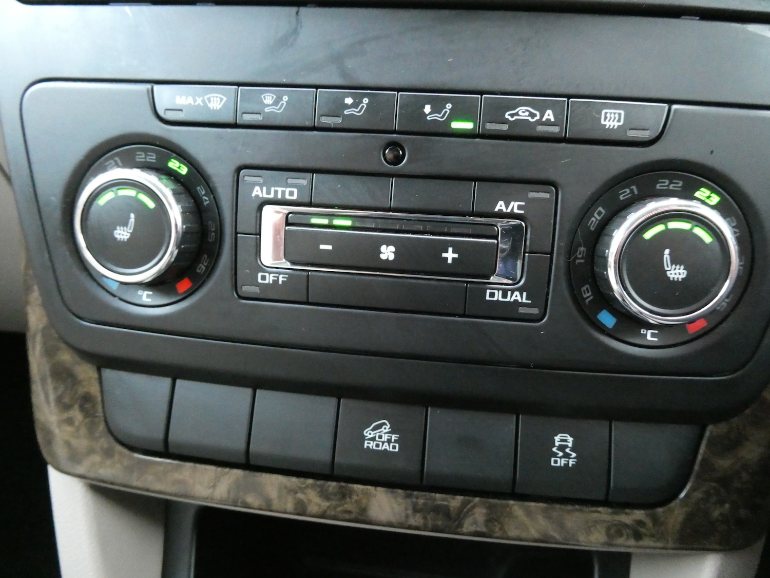 Used Skoda Yeti 2014 for sale - 76438226: Photo 11