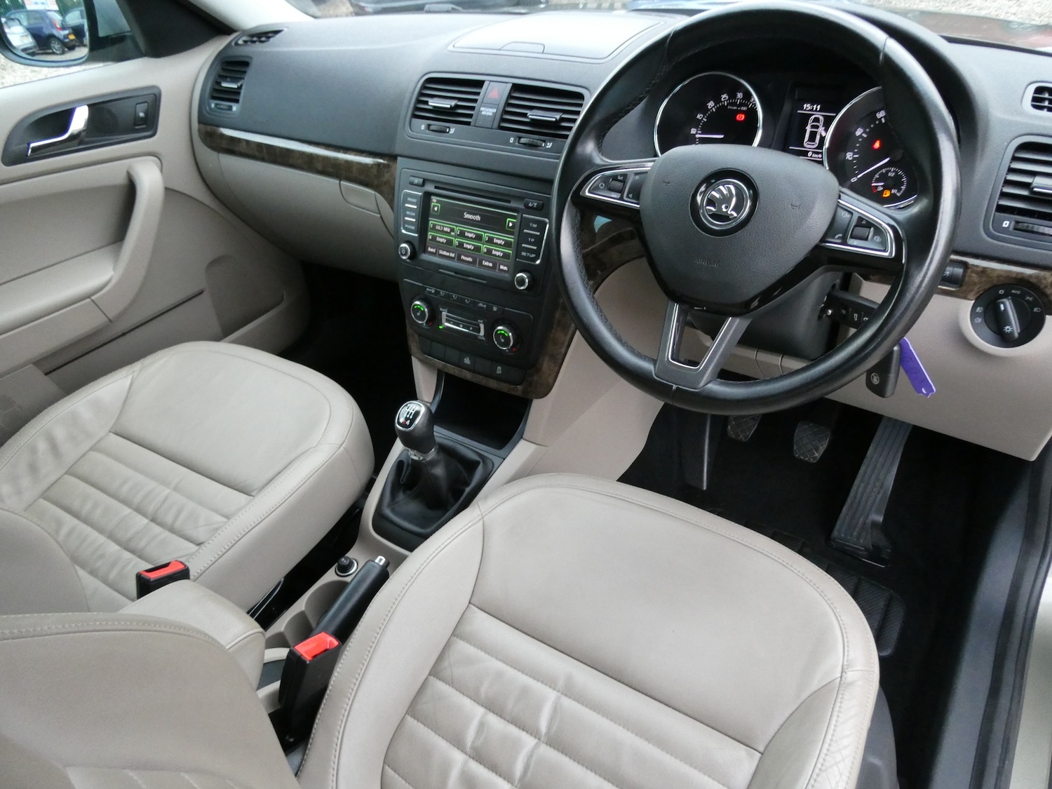 Used Skoda Yeti 2014 for sale - 76438226: Photo 3