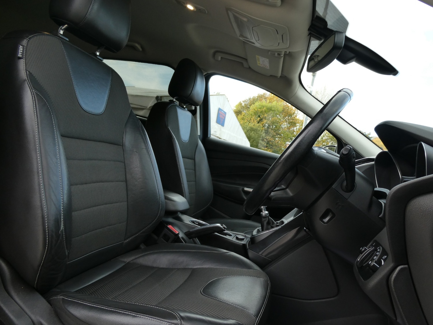 Used Ford Kuga 2015 for sale - 76404910: Photo 5