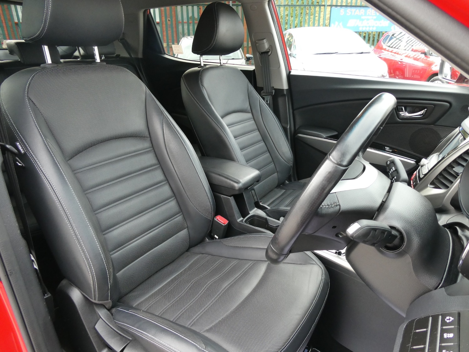 Used Ssangyong Tivoli 2017 for sale - 76426807: Photo 5