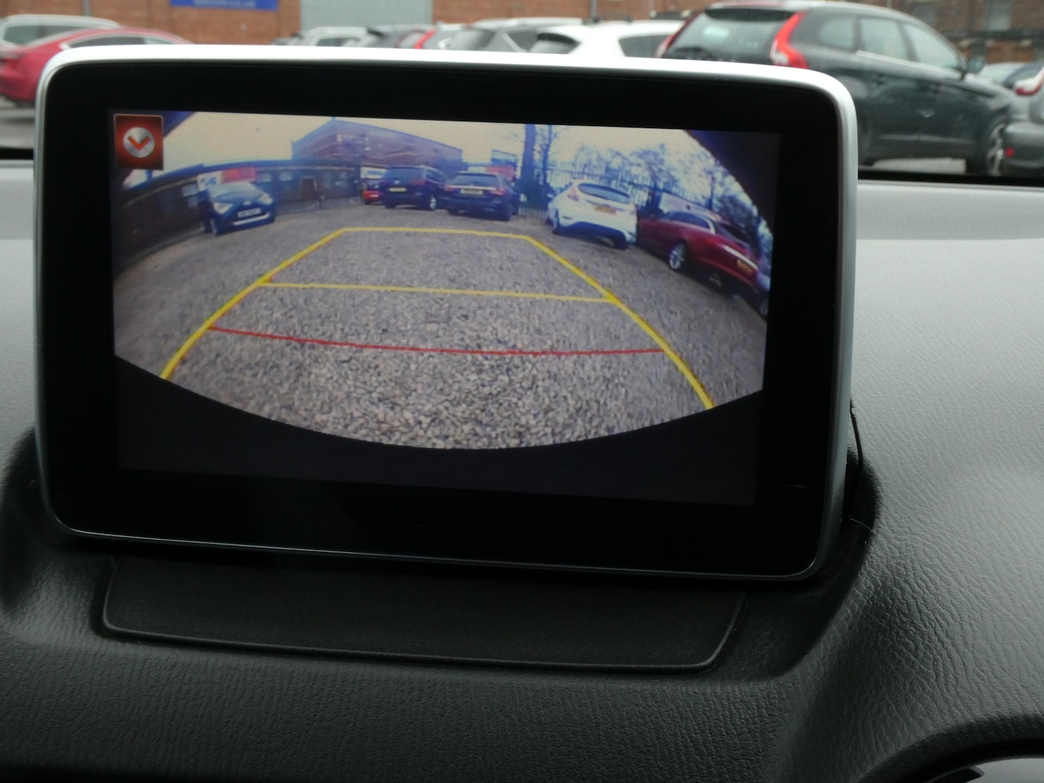 Used Mazda Mazda2 2016 for sale - 77616806: Photo 10