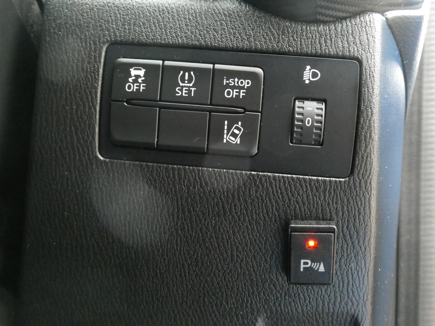 Used Mazda Mazda2 2016 for sale - 77616806: Photo 16