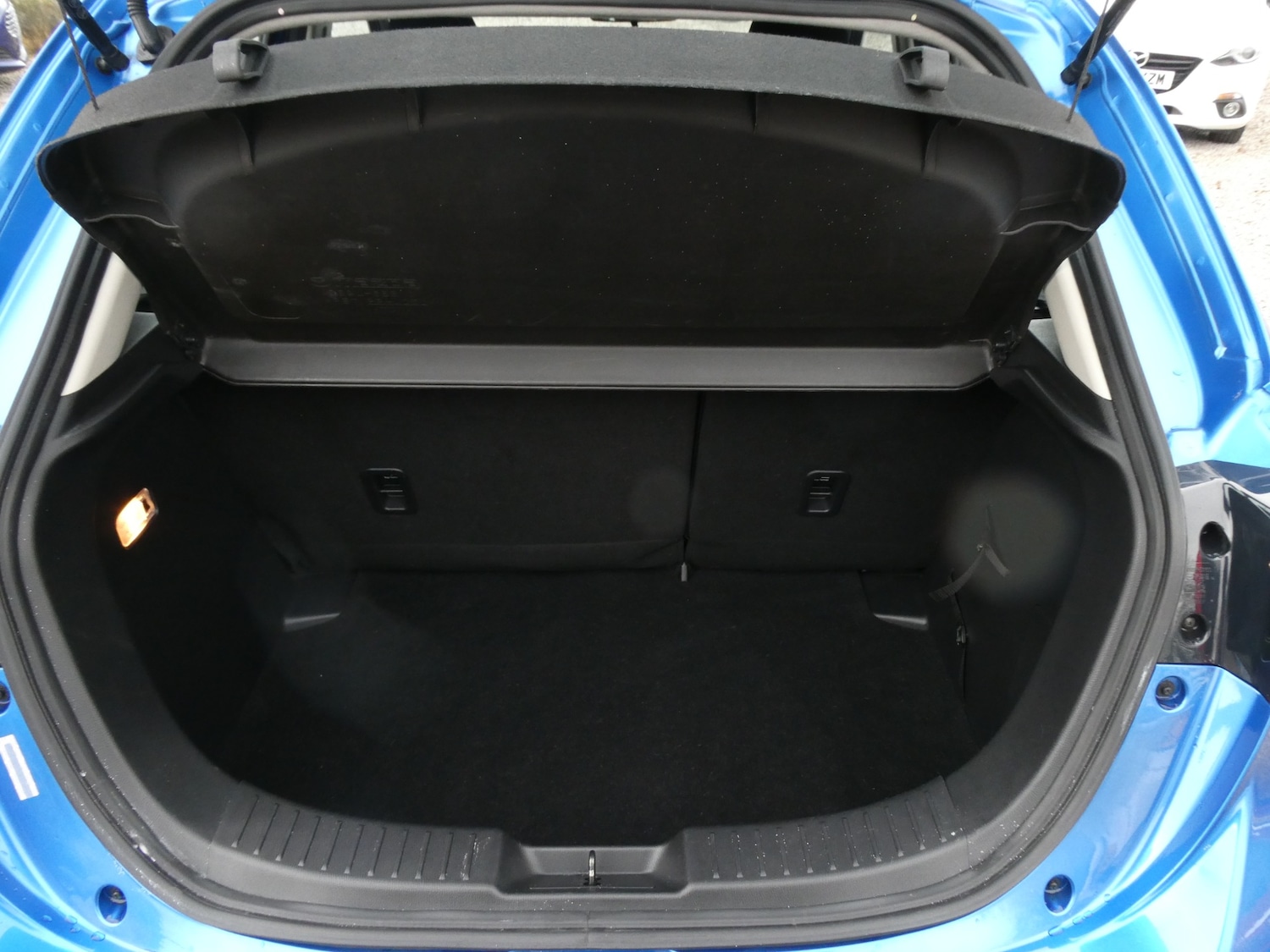 Used Mazda Mazda2 2016 for sale - 77616806: Photo 19