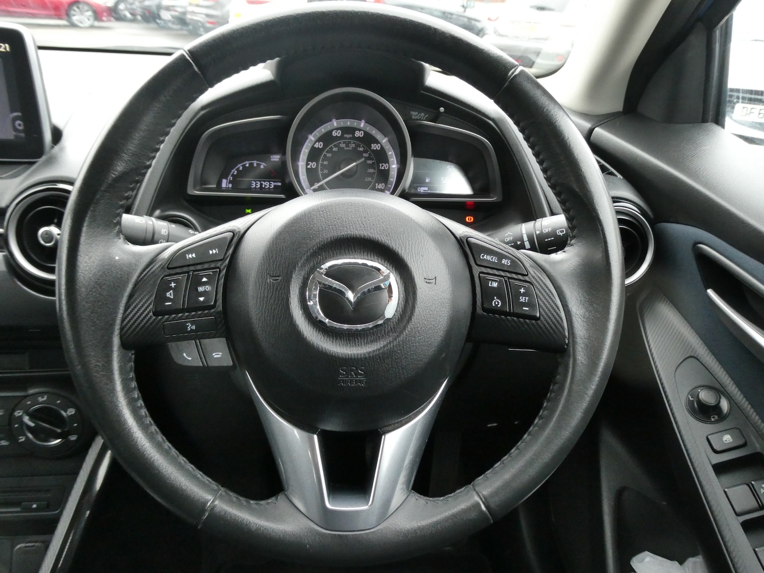 Used Mazda Mazda2 2016 for sale - 77616806: Photo 6