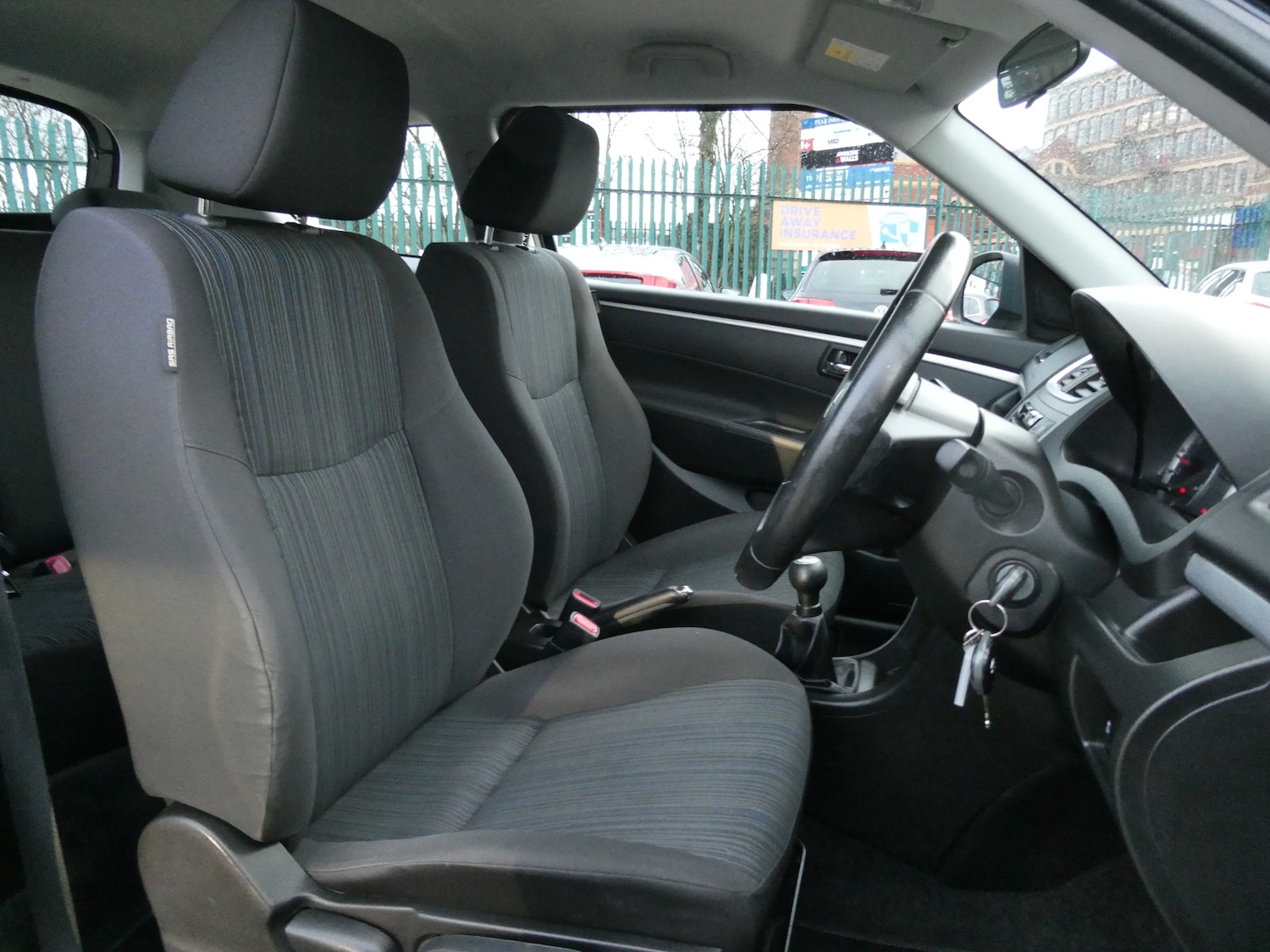 Used Suzuki Swift 2013 for sale - 76881648: Photo 5