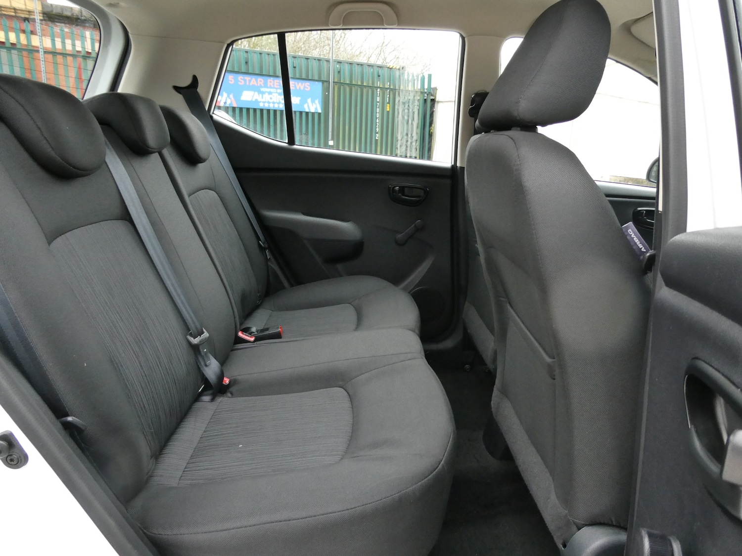 Used Hyundai i10 2014 for sale - 77778234: Photo 18
