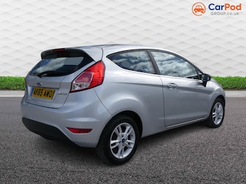 Used Ford Fiesta 2015 for sale - 78210931: Photo