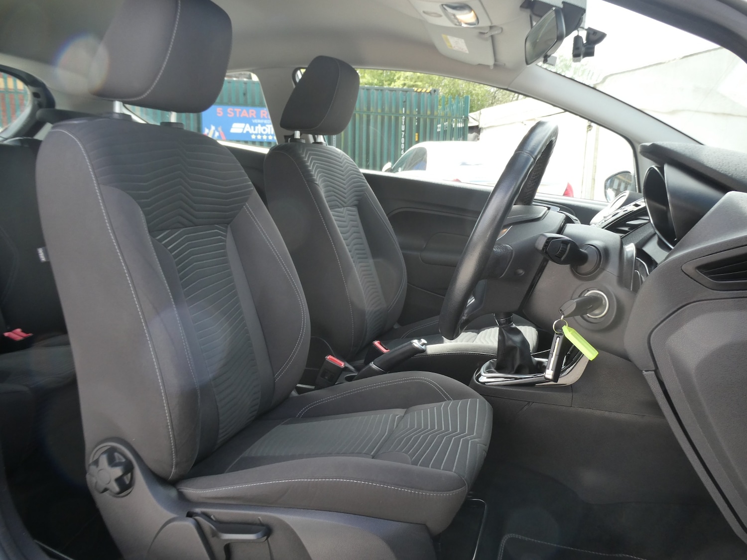 Used Ford Fiesta 2015 for sale - 78210931: Photo 5