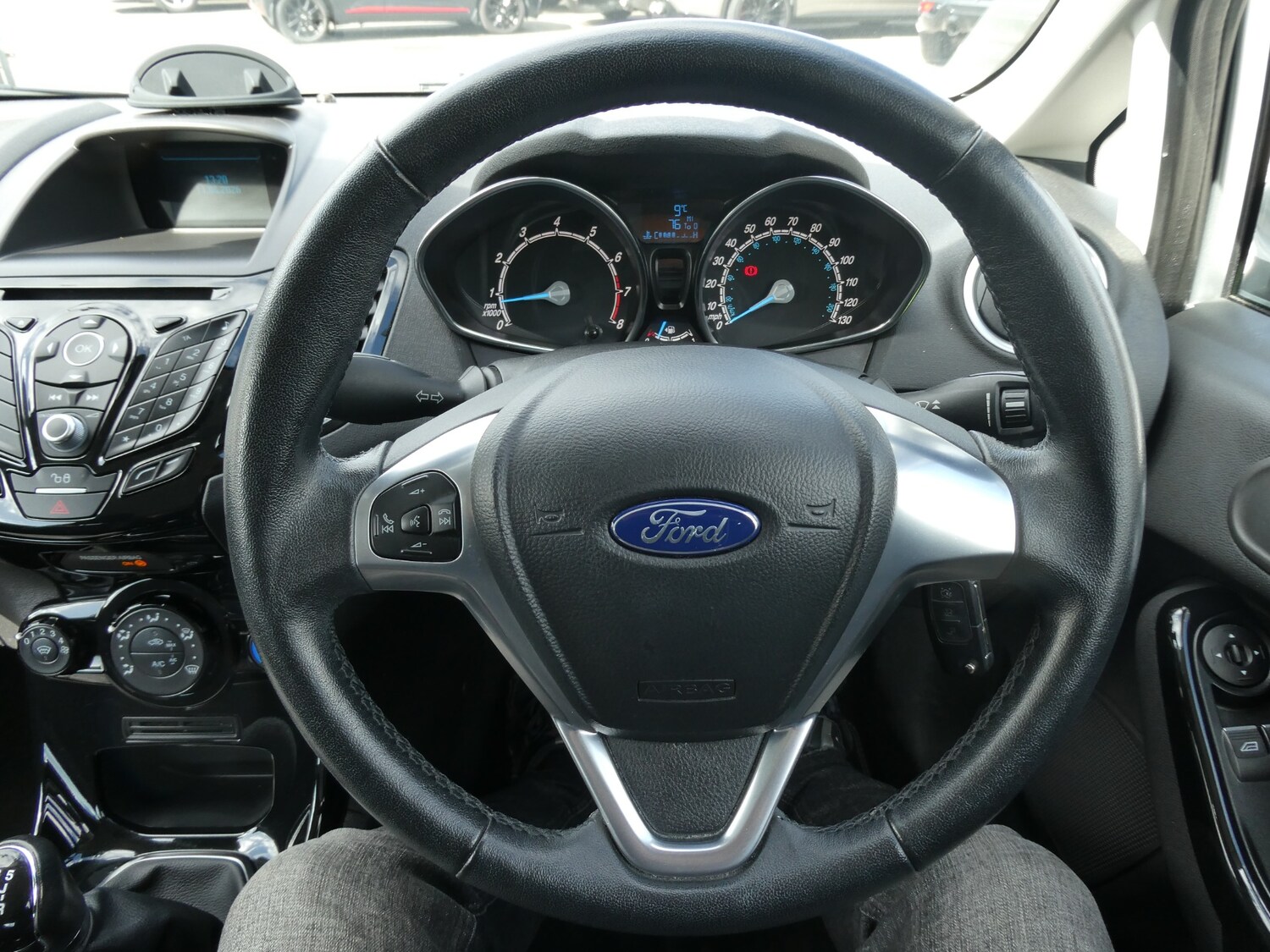 Used Ford Fiesta 2015 for sale - 78210931: Photo 6