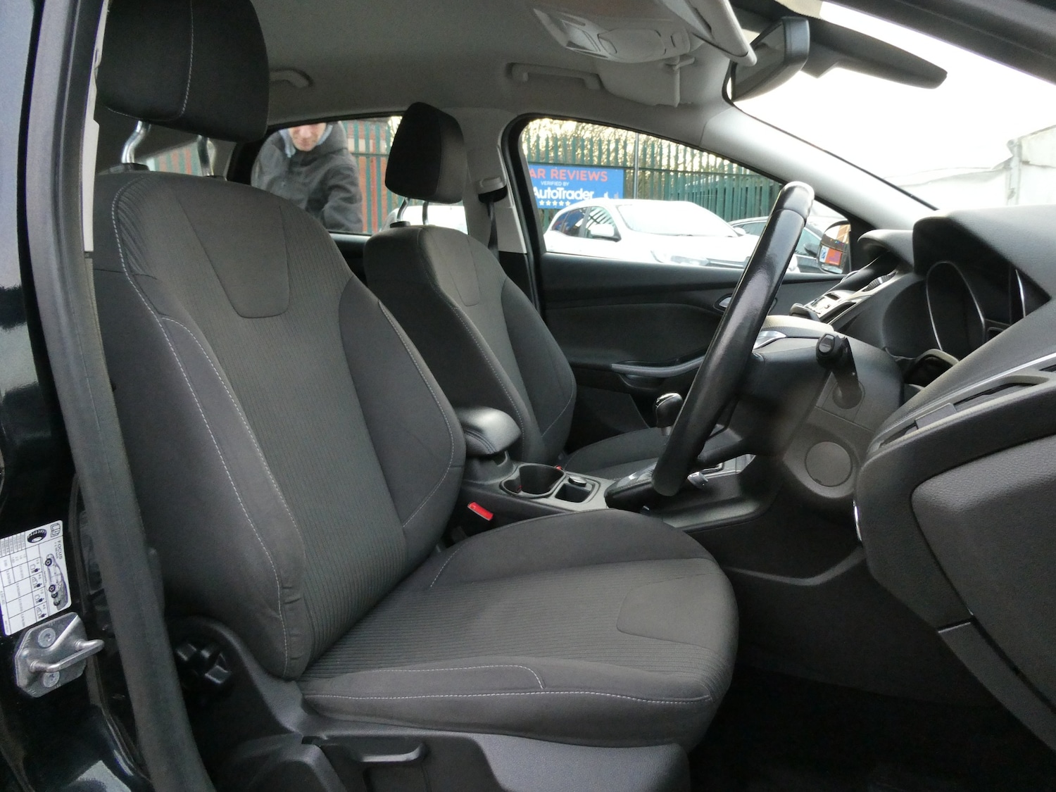 Used Ford Focus 2013 for sale - 76932535: Photo 5