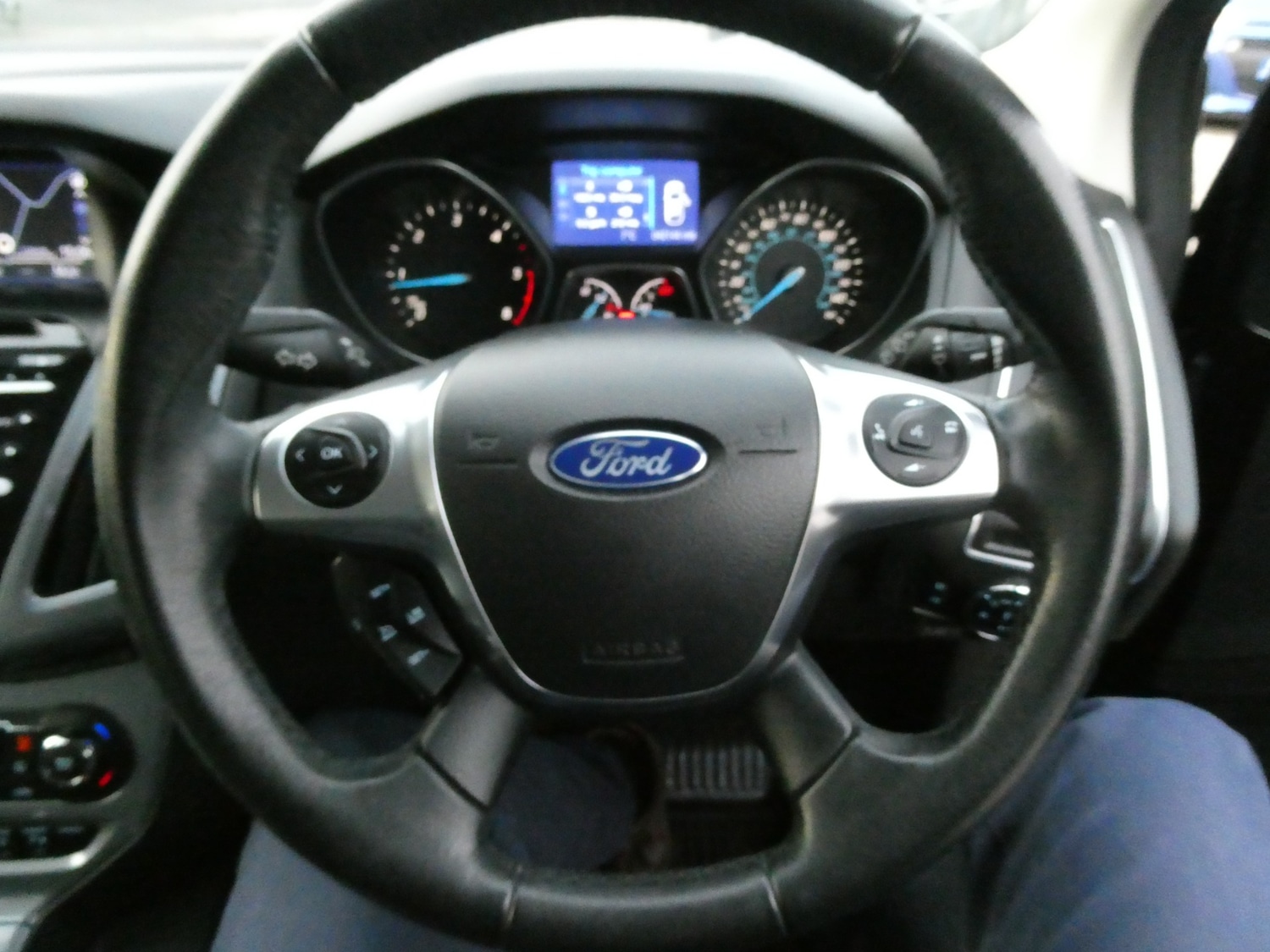 Used Ford Focus 2013 for sale - 76932535: Photo 6