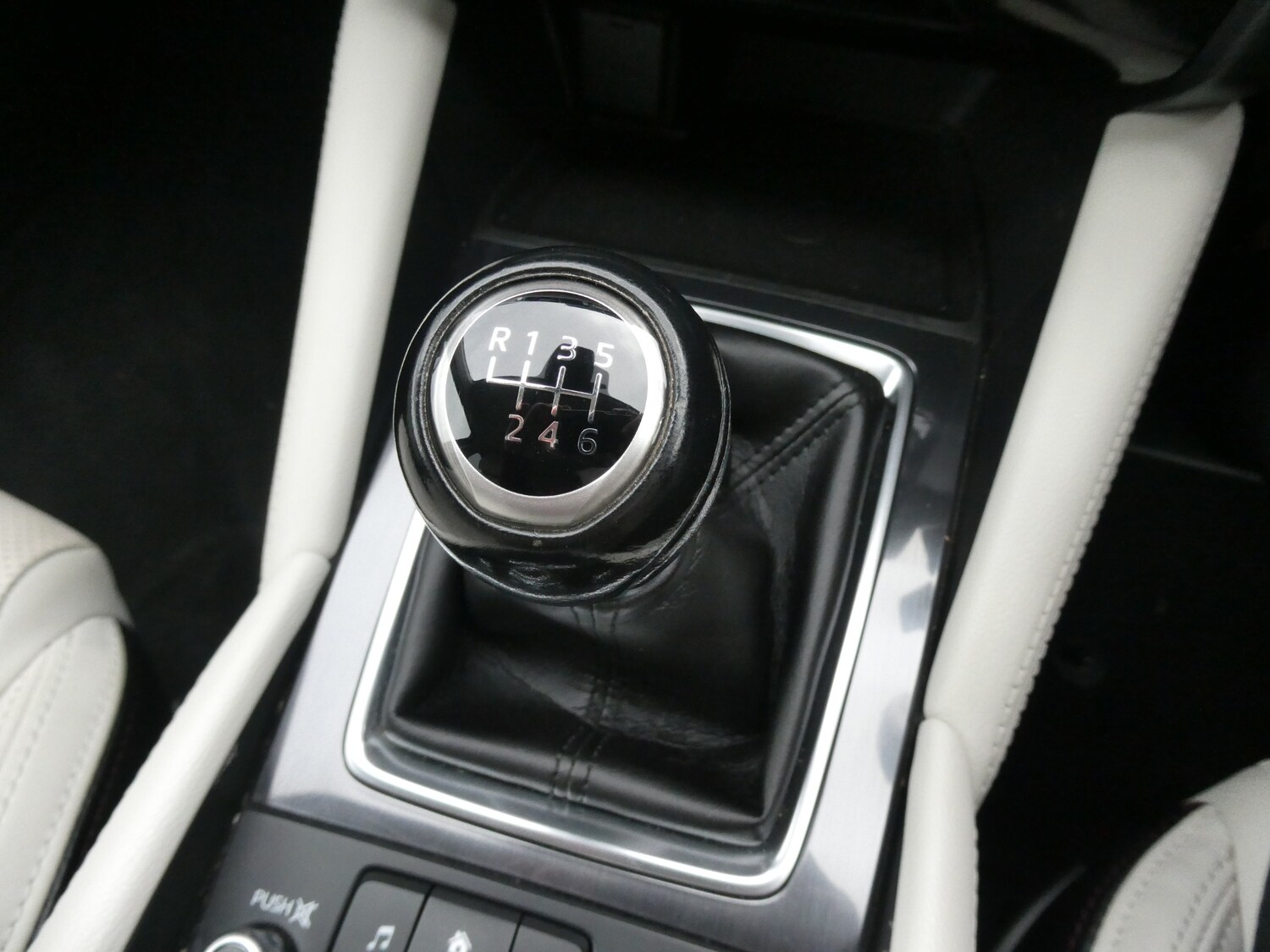 Used Mazda Mazda6 2015 for sale - 77490745: Photo 7