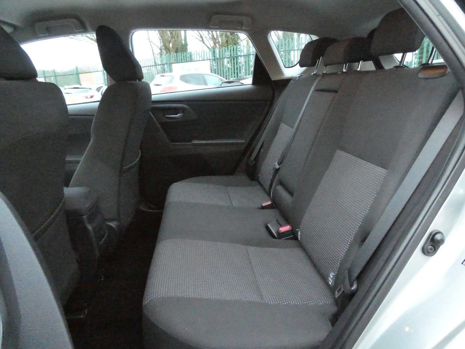 Used Toyota Auris 2013 for sale - 77393558: Photo 21