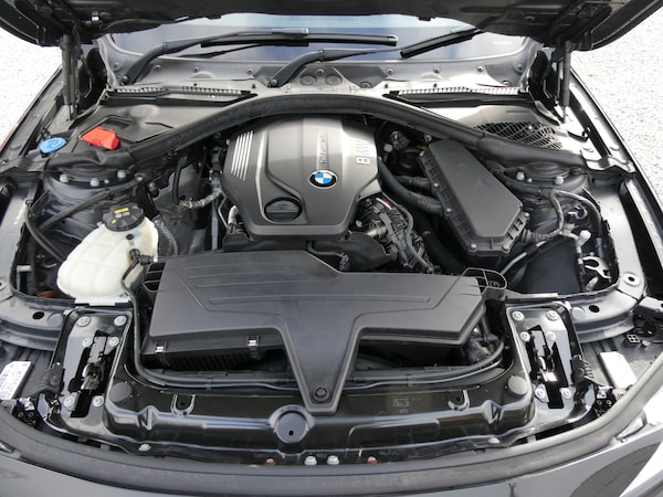 Used BMW 3 Series 2017 for sale - 76252660: Photo 24