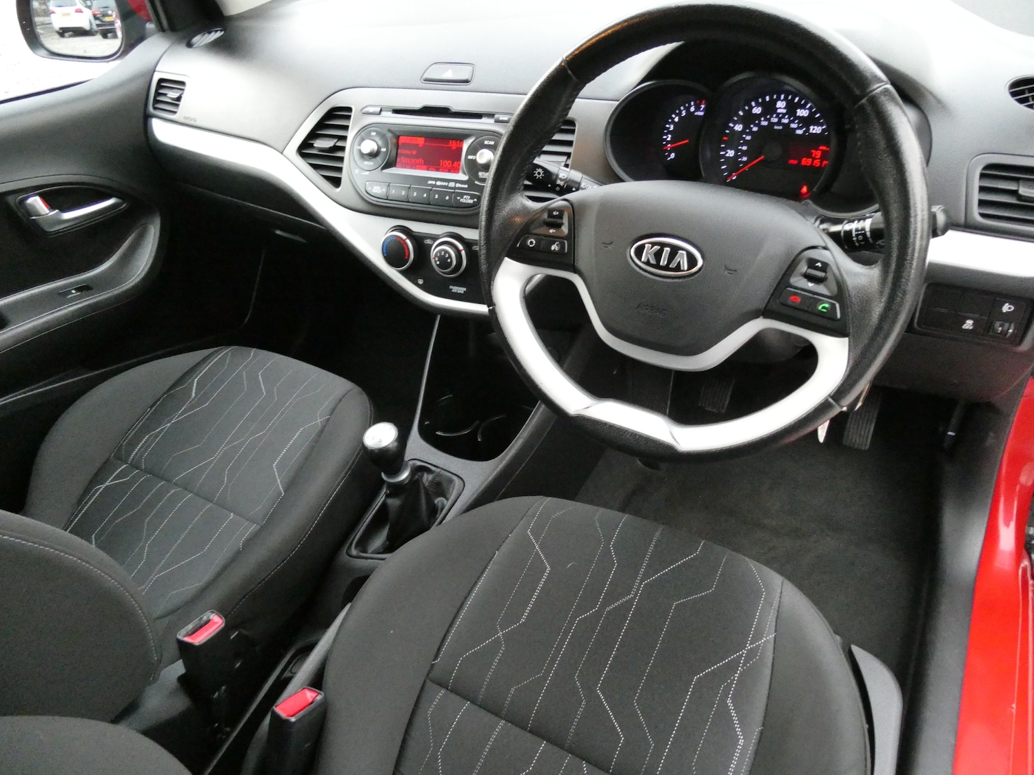 Used Kia Picanto 2012 for sale - 76479557: Photo 3