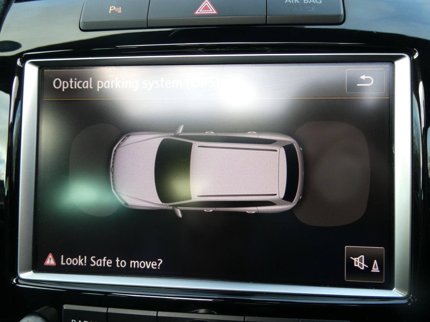 Used Volkswagen Touareg 2014 for sale - 77125123: Photo 14