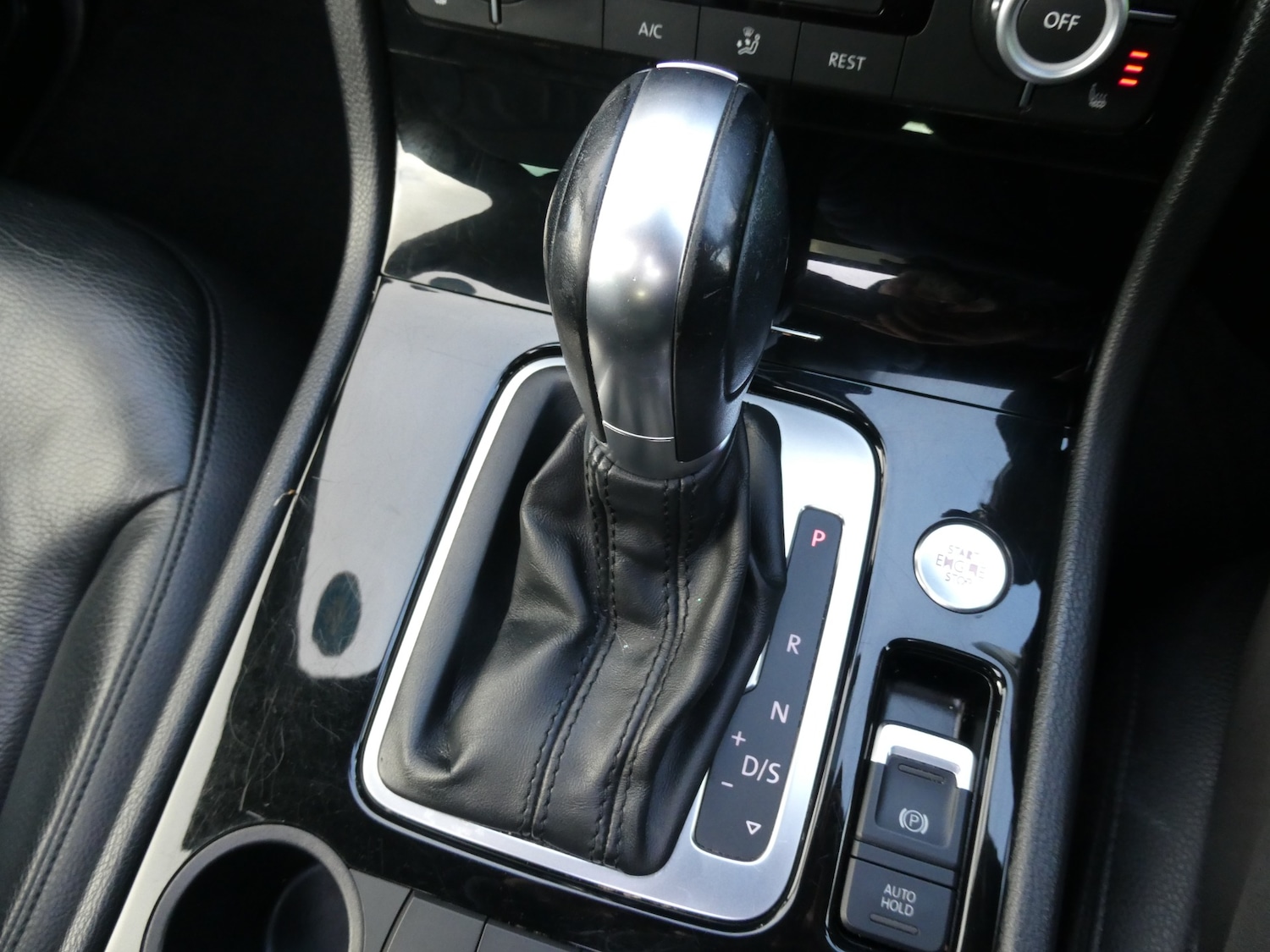 Used Volkswagen Touareg 2014 for sale - 77125123: Photo 7