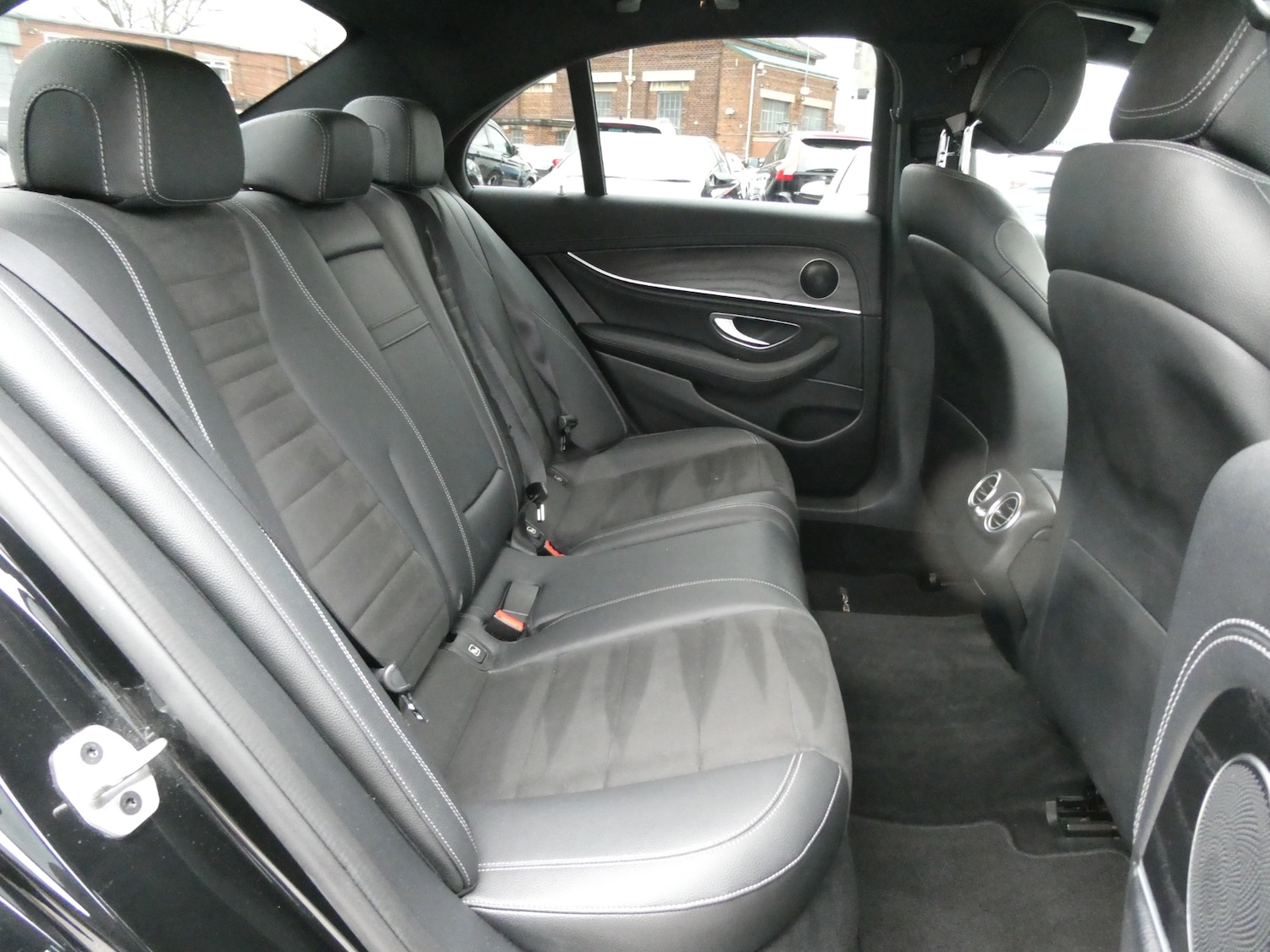 Used Mercedes-Benz E Class 2018 for sale - 78133755: Photo 21