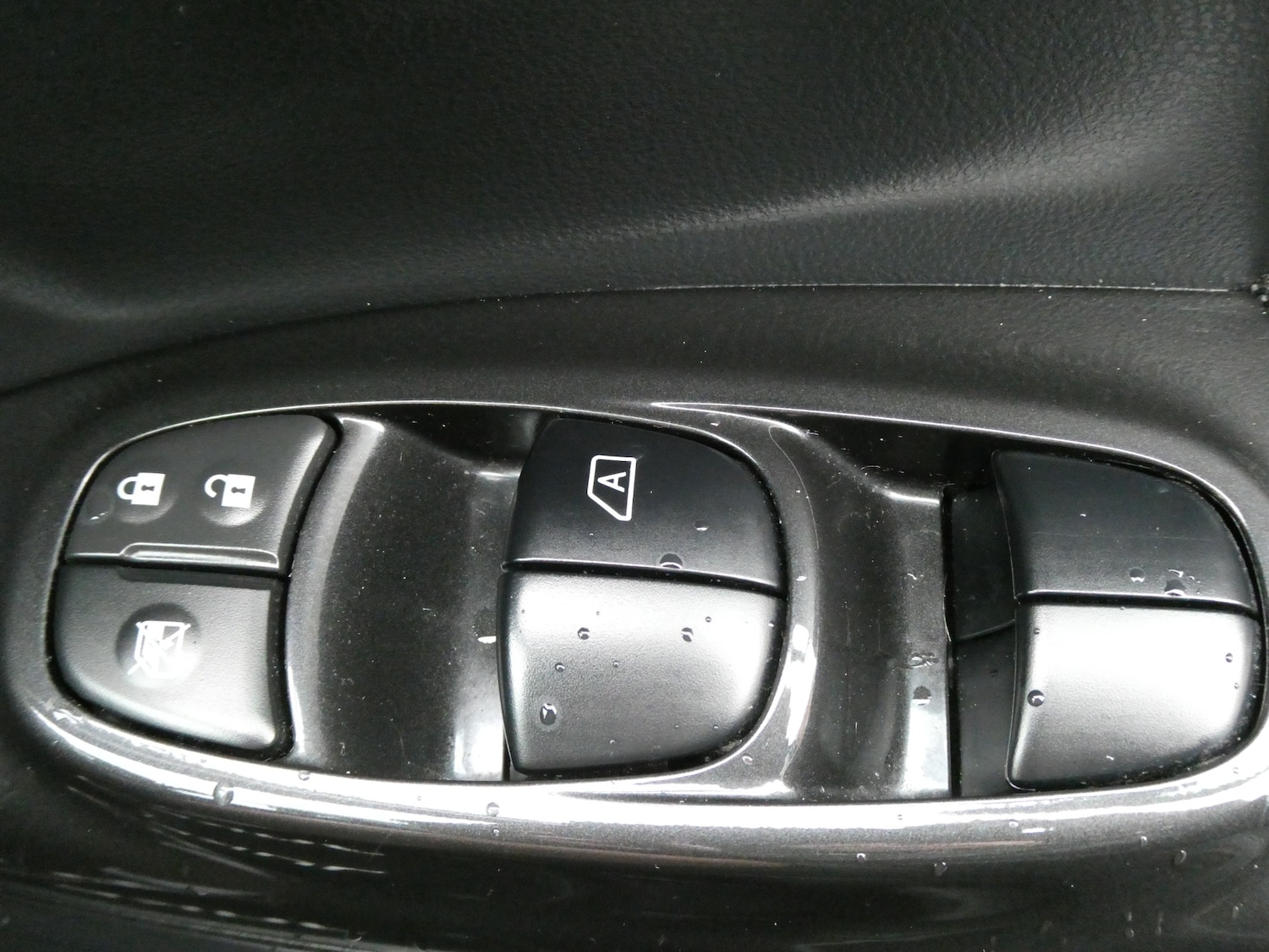 Used Nissan Juke 2013 for sale - 76157448: Photo 16