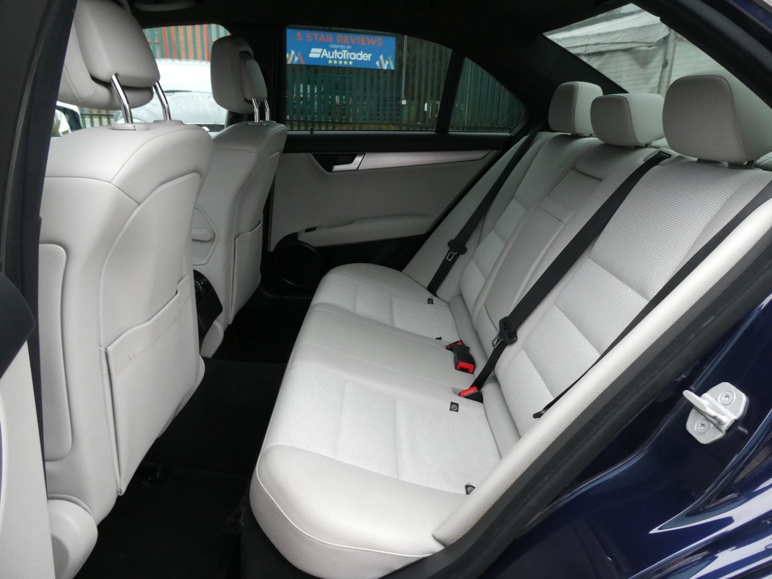 Used Mercedes-Benz C Class 2011 for sale - 77248235: Photo 18