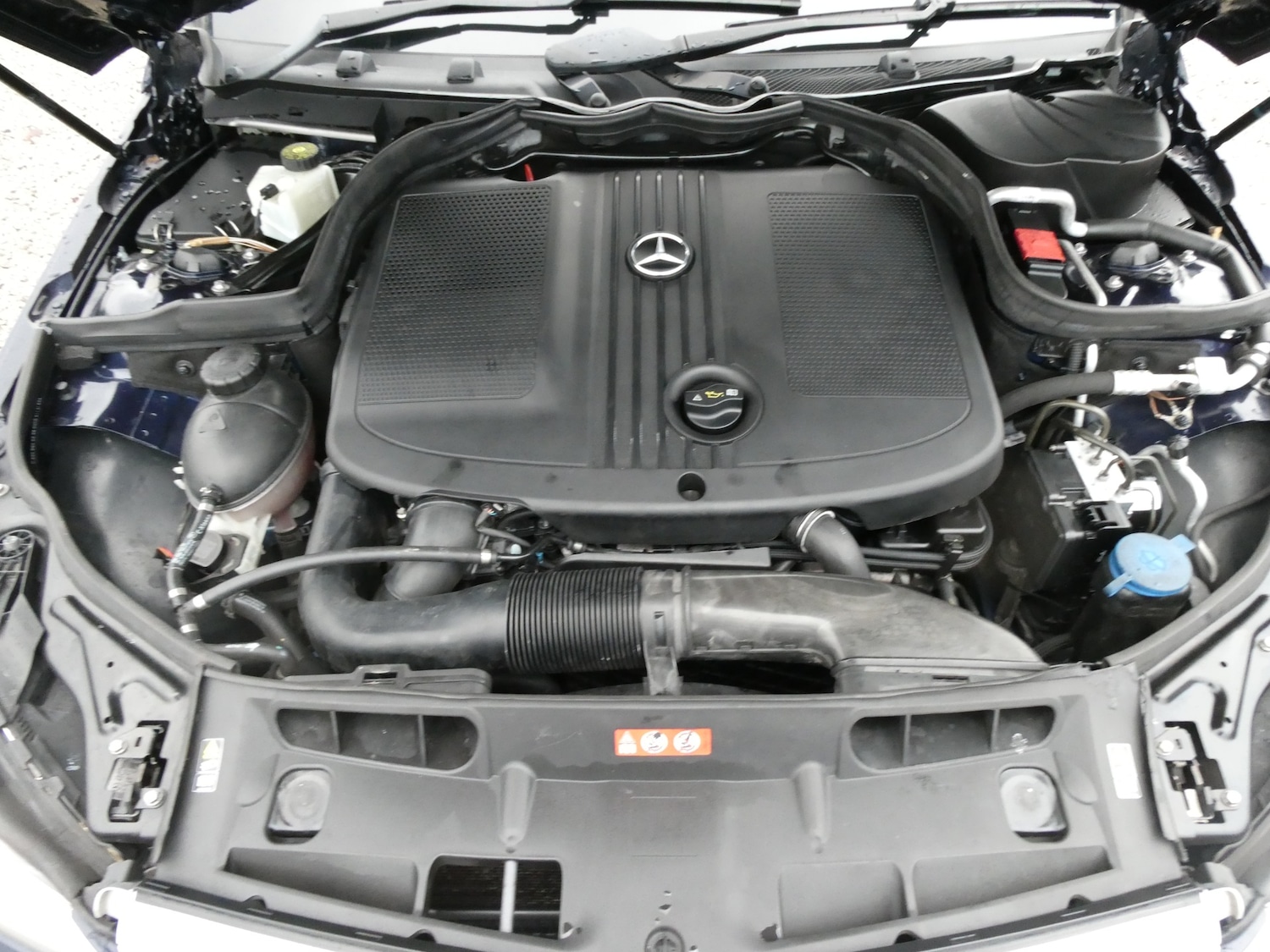 Used Mercedes-Benz C Class 2011 for sale - 77248235: Photo 23