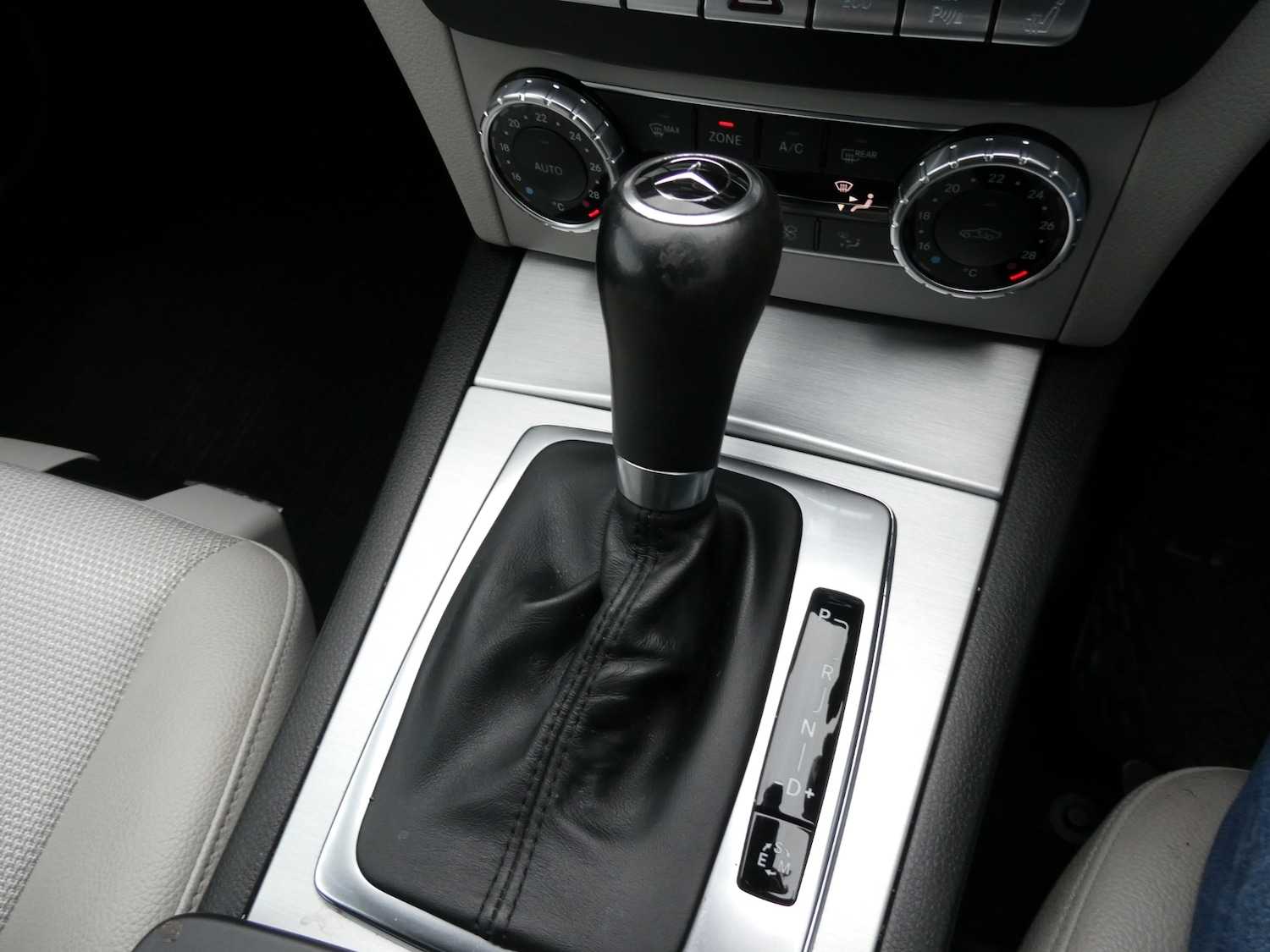 Used Mercedes-Benz C Class 2011 for sale - 77248235: Photo 7