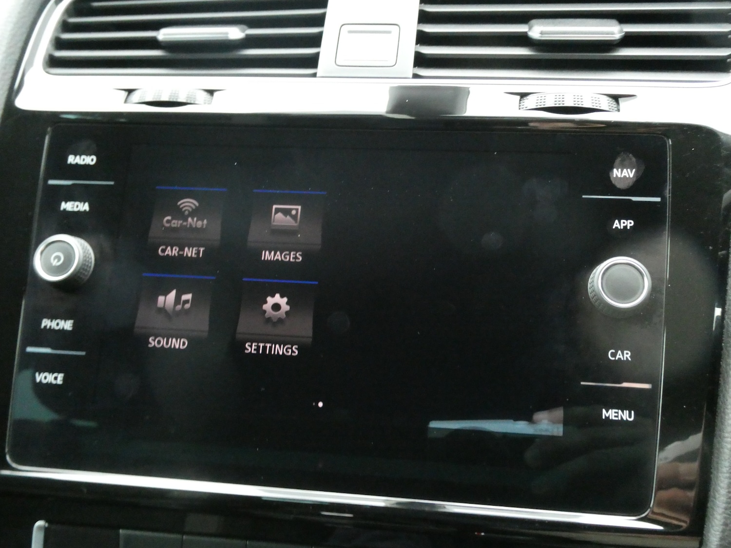 Used Volkswagen Golf 2017 for sale - 76982621: Photo 12