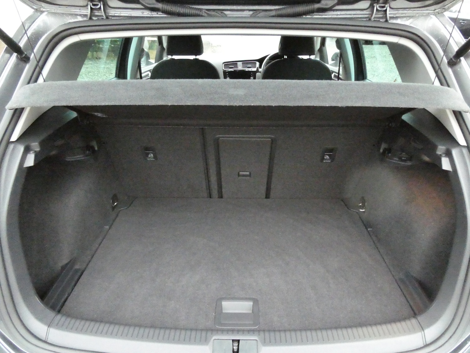 Used Volkswagen Golf 2017 for sale - 76982621: Photo 19