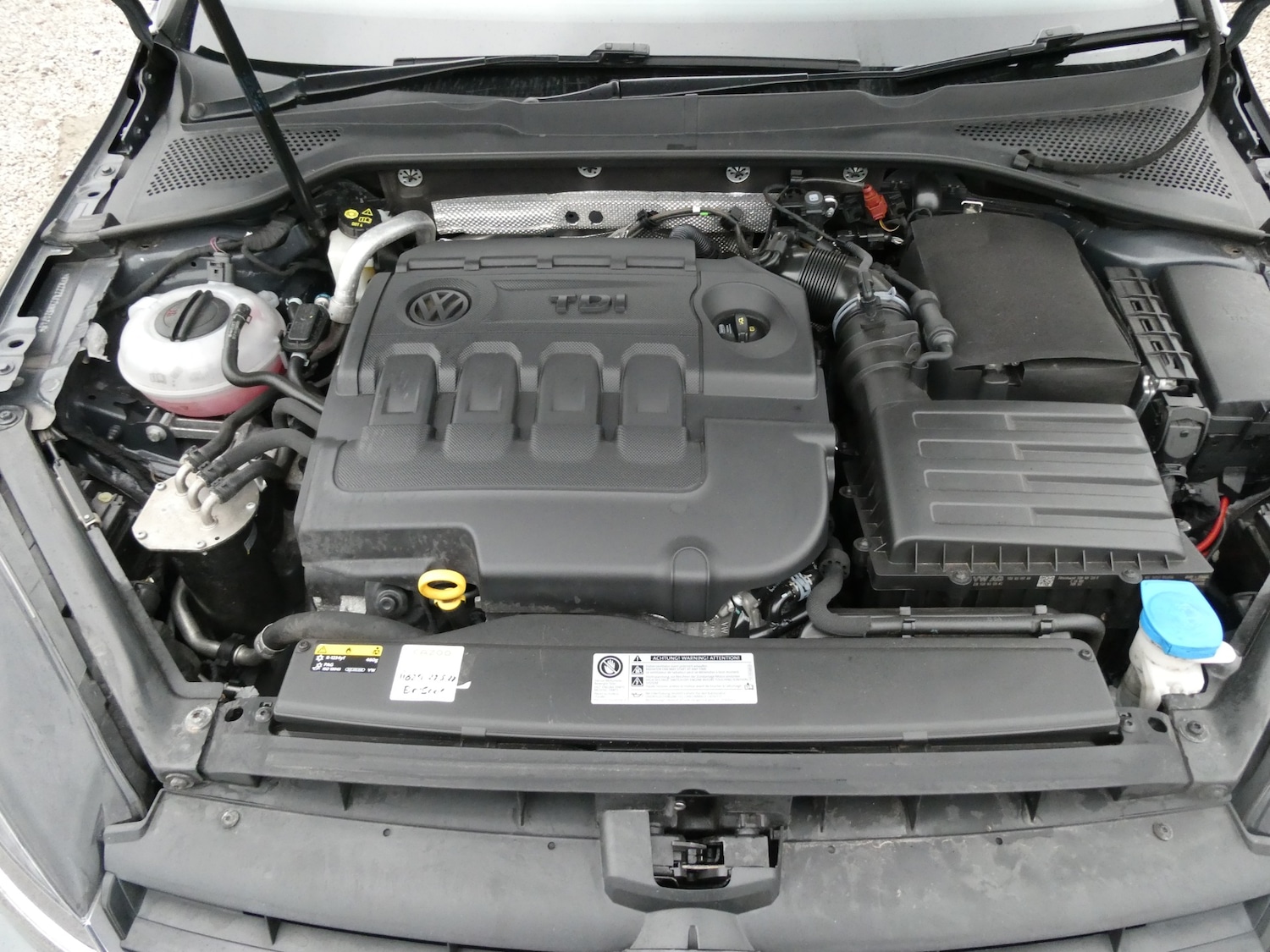 Used Volkswagen Golf 2017 for sale - 76982621: Photo 23