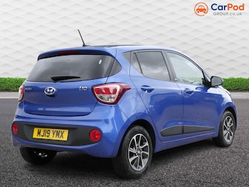Used Hyundai i10 2019 for sale - 78555400: Photo