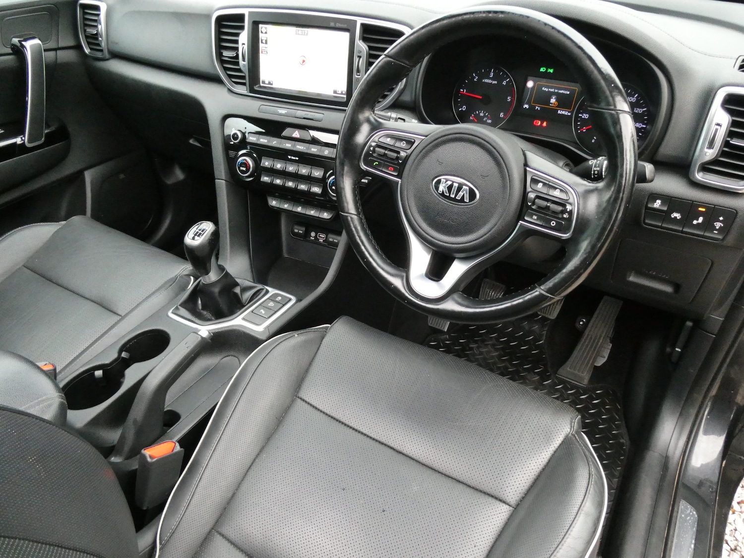 Used Kia Sportage 2016 for sale - 76615710: Photo 3