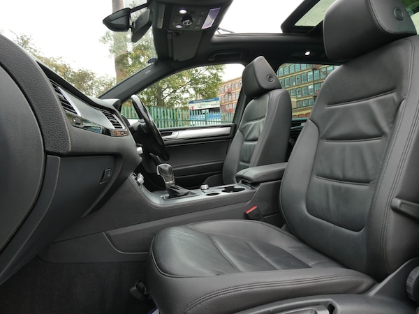 Used Volkswagen Touareg 2016 for sale - 76312500: Photo 16