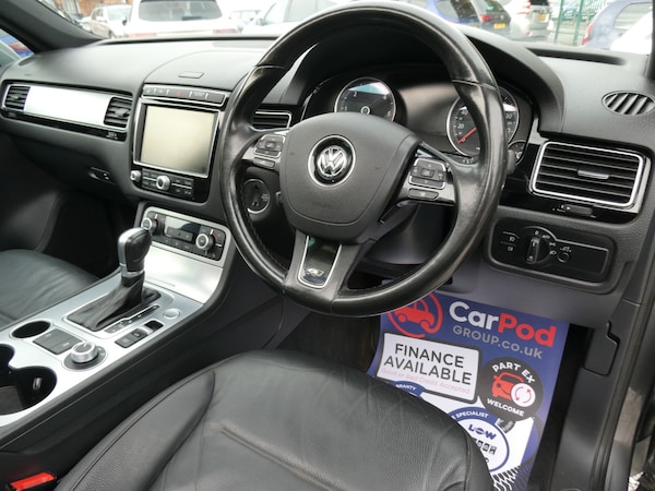 Used Volkswagen Touareg 2016 for sale - 76312500: Photo 3