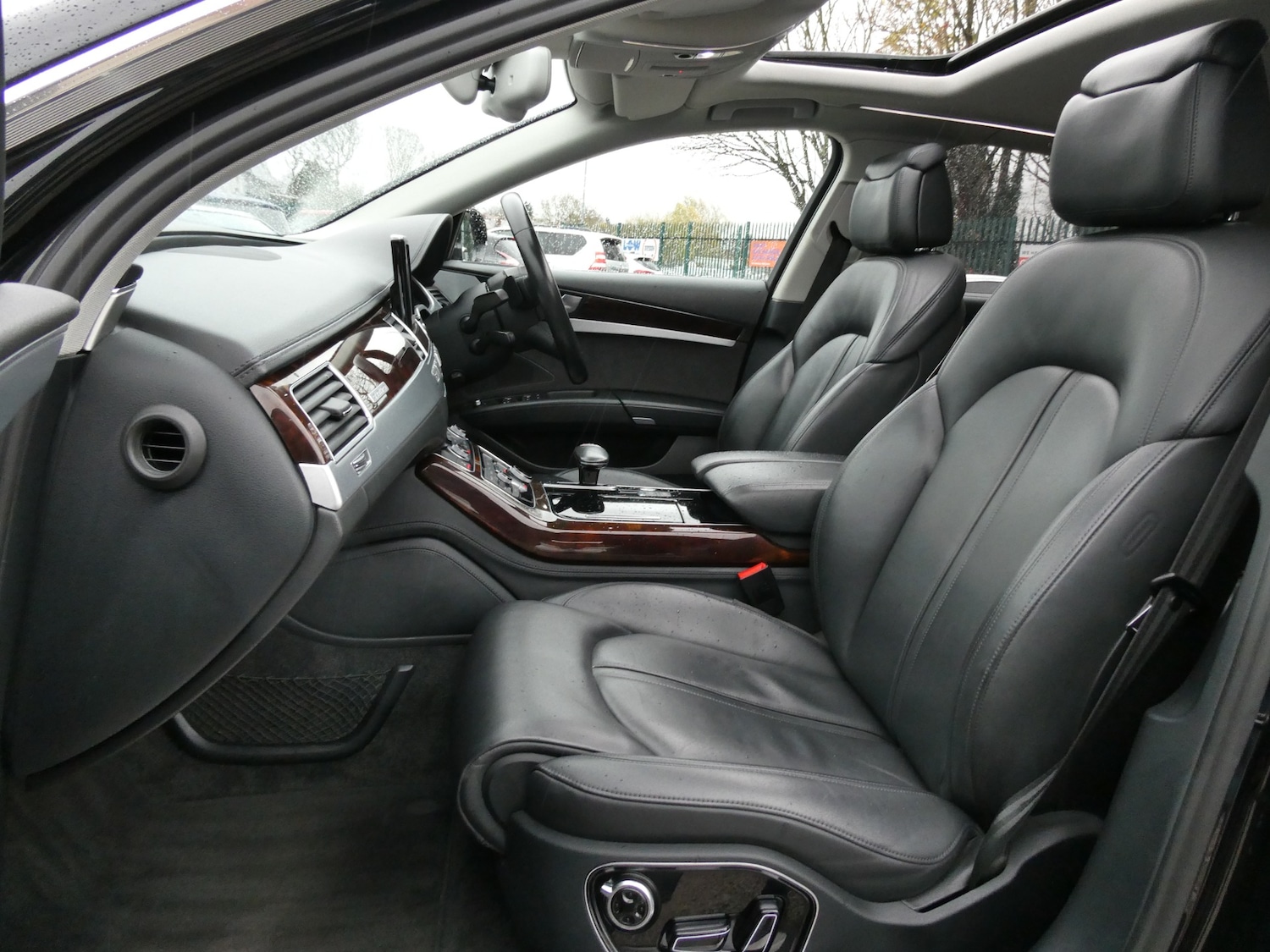 Used Audi A8 2016 for sale - 76762477: Photo 12