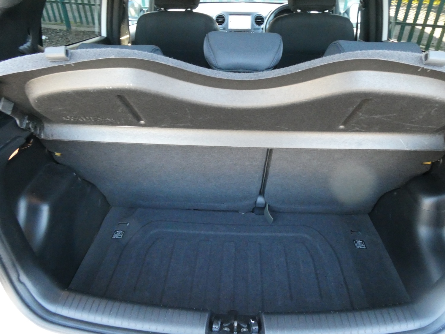 Used Hyundai i10 2018 for sale - 77223090: Photo 19