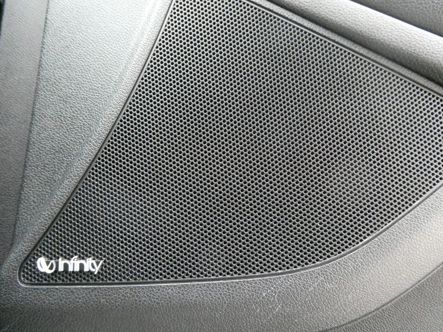 Used Kia Sorento 2016 for sale - 78196587: Photo 15