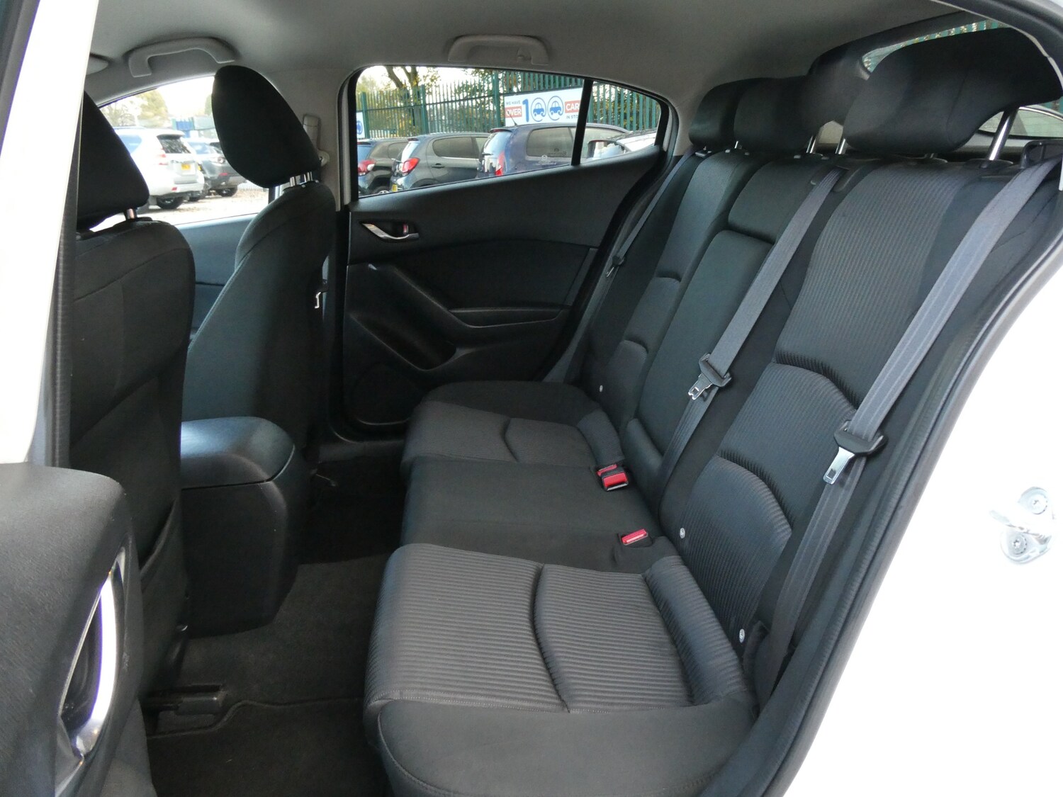 Used Mazda Mazda3 2015 for sale - 76518472: Photo 19