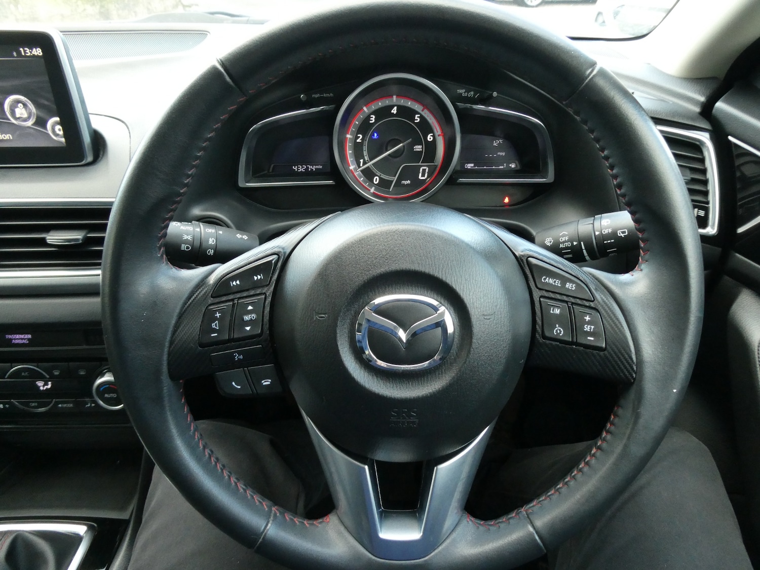 Used Mazda Mazda3 2015 for sale - 76518472: Photo 6