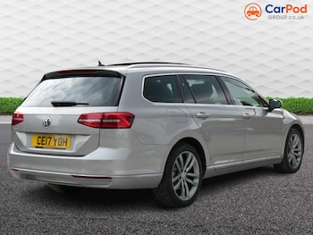 Used Volkswagen Passat 2017 for sale - 78524079: Photo