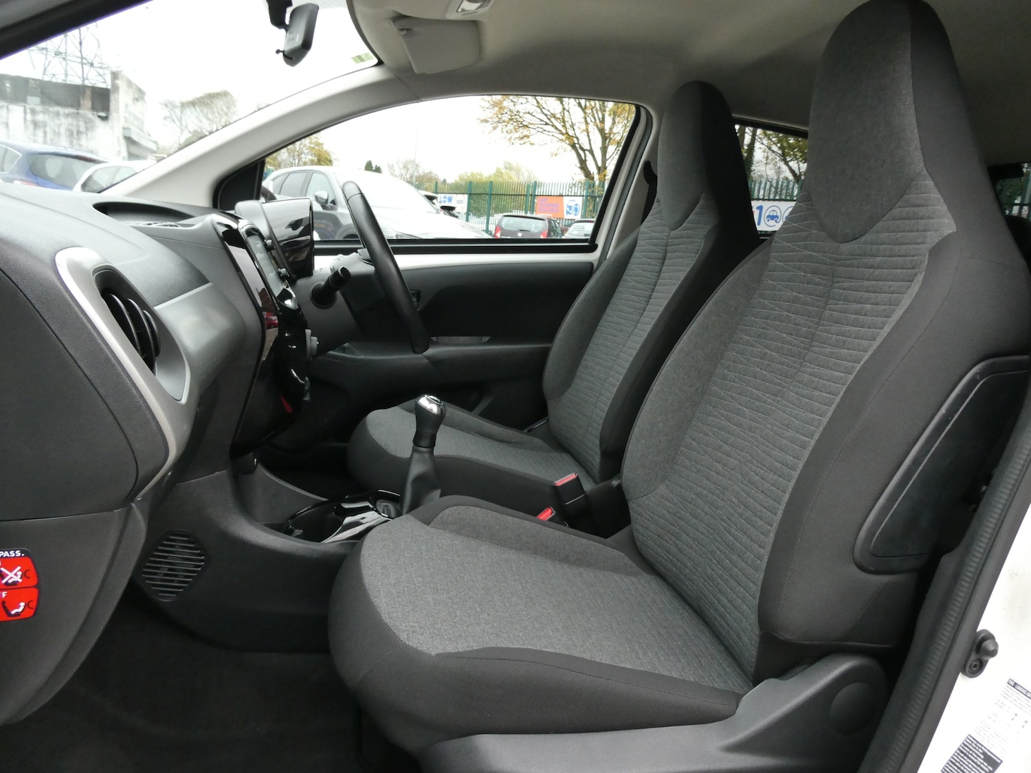 Used Citroen C1 2016 for sale - 76542424: Photo 17