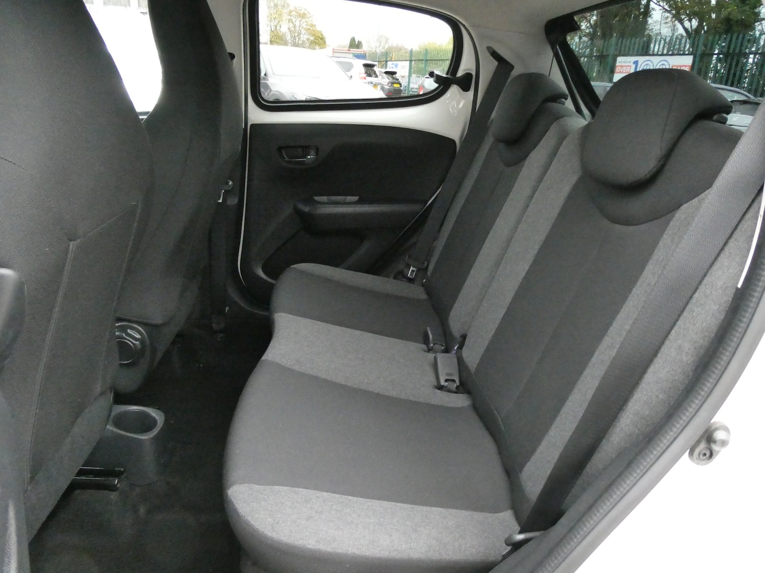 Used Citroen C1 2016 for sale - 76542424: Photo 19