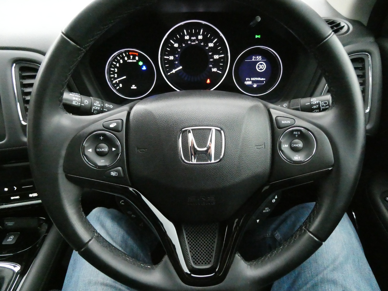 Used Honda HR-V 2017 for sale - 78055417: Photo 6