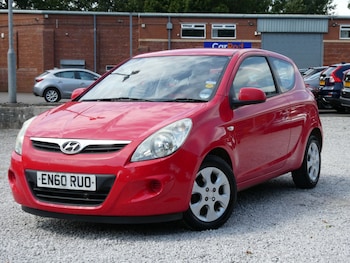 Used Hyundai i20 2011 for sale - 79407526: Photo