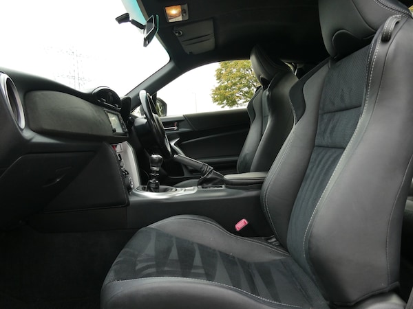 Used Toyota GT86 2017 for sale - 76263373: Photo 17